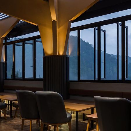 Allura Azana Resort Тавангмангу Екстериор снимка